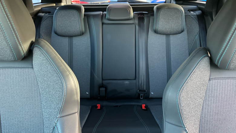 Peugeot 3008 1.6 Hybrid 225 Allure 5dr e-EAT8 Estate